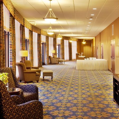Holiday Inn Quincy By Ihg Extérieur photo