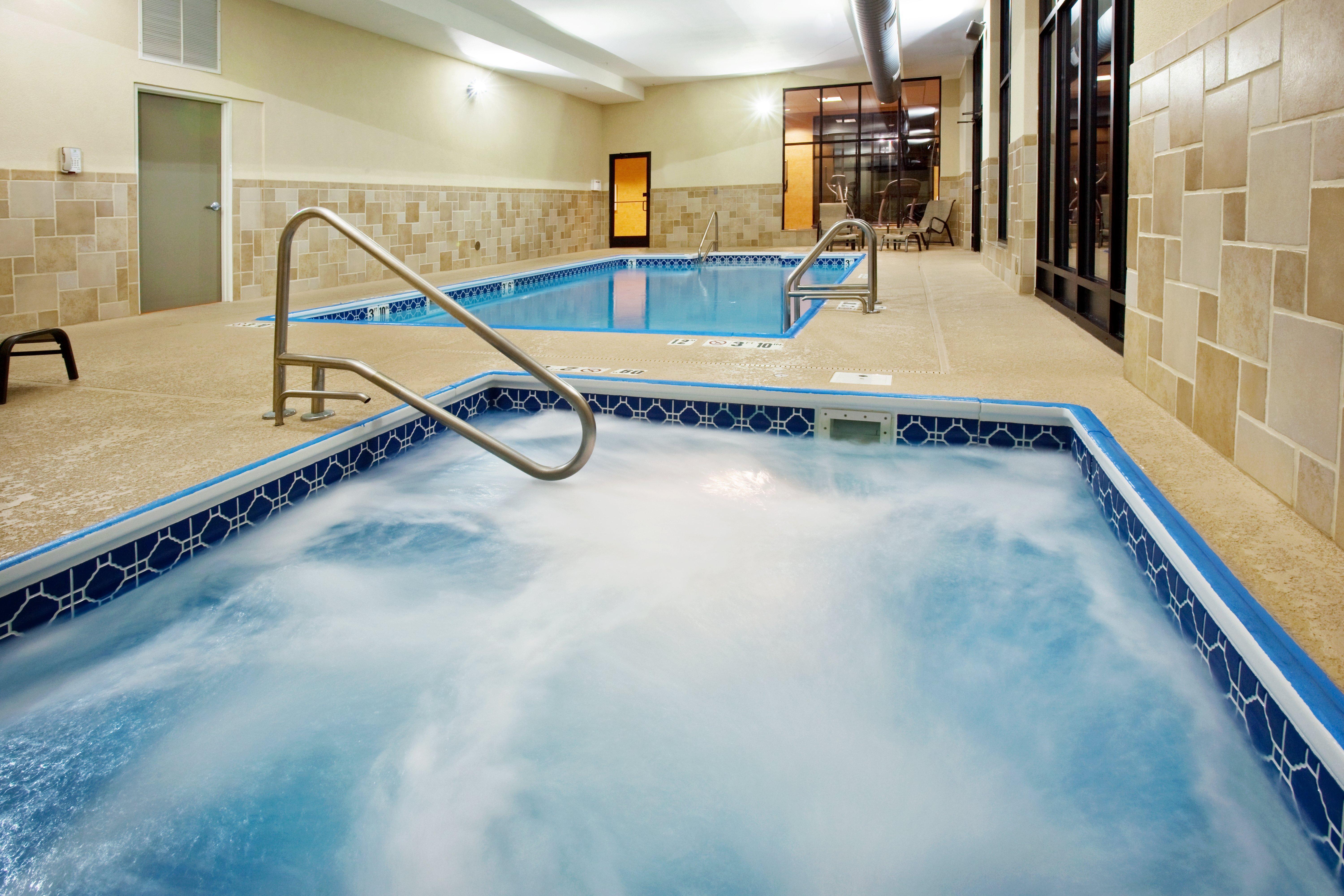 Holiday Inn Quincy By Ihg Extérieur photo